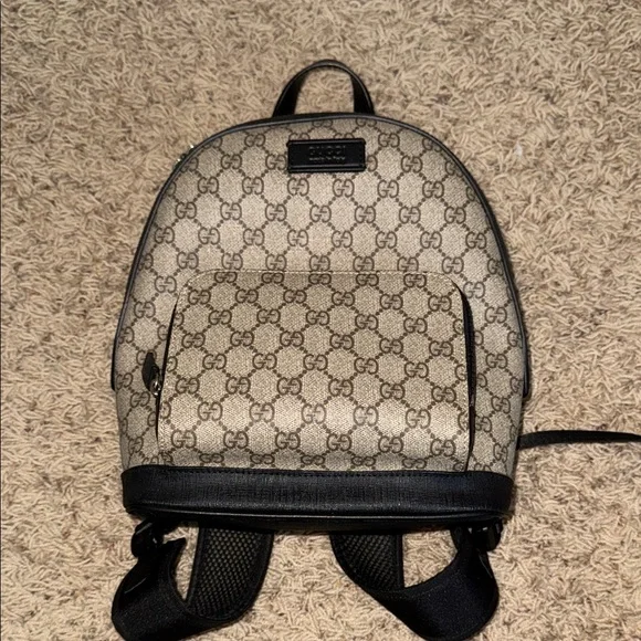 Gucci Beige and Black GG Canvas Backpack - Picture 6 of 7